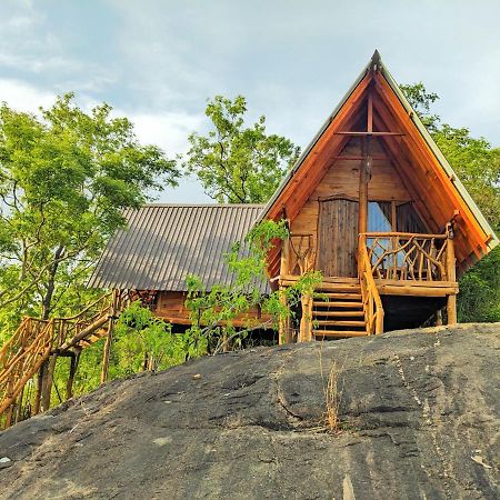 Wooden Cabana Sigiriya Bagian luar foto
