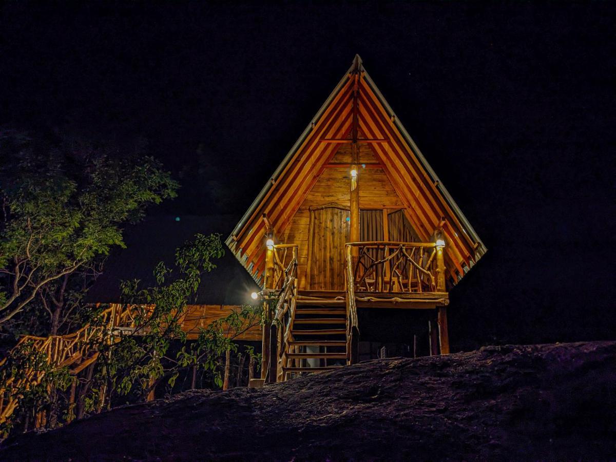 Wooden Cabana Sigiriya Bagian luar foto