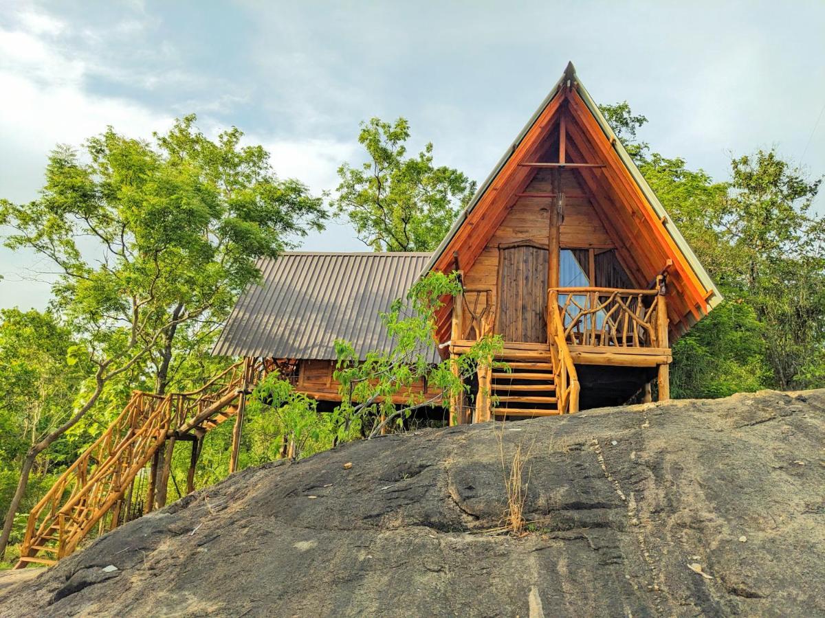 Wooden Cabana Sigiriya Bagian luar foto