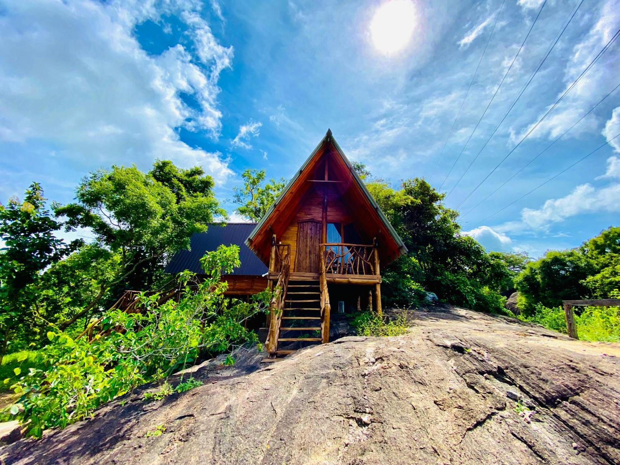 Wooden Cabana Sigiriya Bagian luar foto